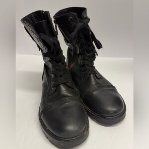 Zadig & Voltaire Joe Leather Boots in black. Size 39 or 8.5 US